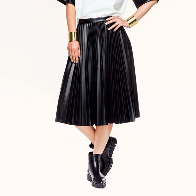 Black Skirt