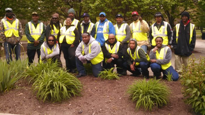 New jobs program teaches Detroiters landscaping skills