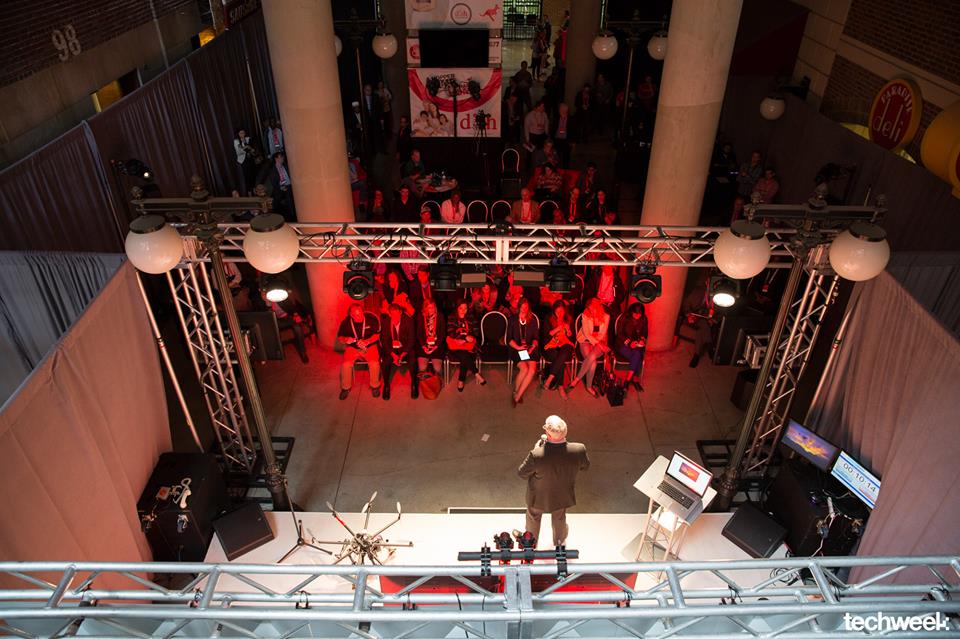 11013098_810760738961909_7734723860223001145_n