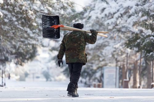 Giving Back: Join Detroit’s volunteer snow brigade!