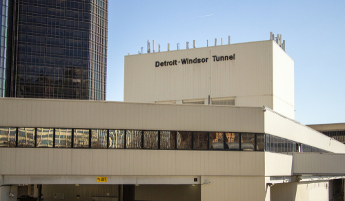 There’s no public transit from Detroit to Windsor – and that’s a problem