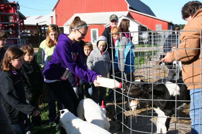 Six Farm Tours to Do This Fall Six Farm Tours to Do This Fall